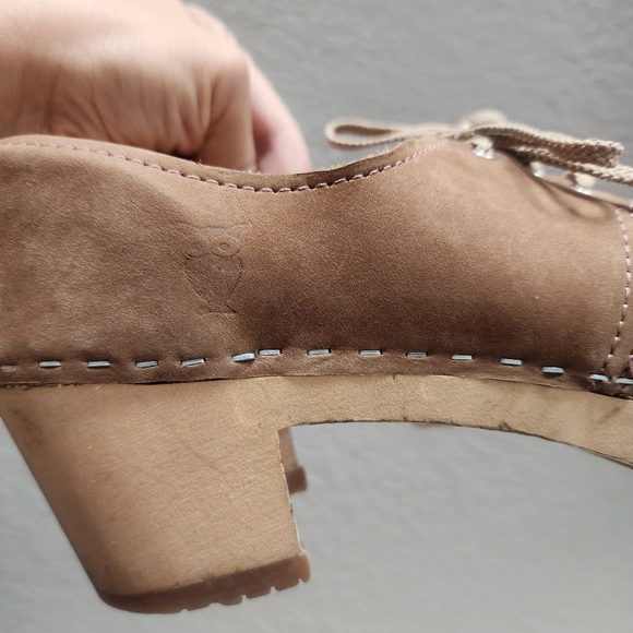 Soft brown lace up Sangens clogs size 37 - Picture 4 of 11